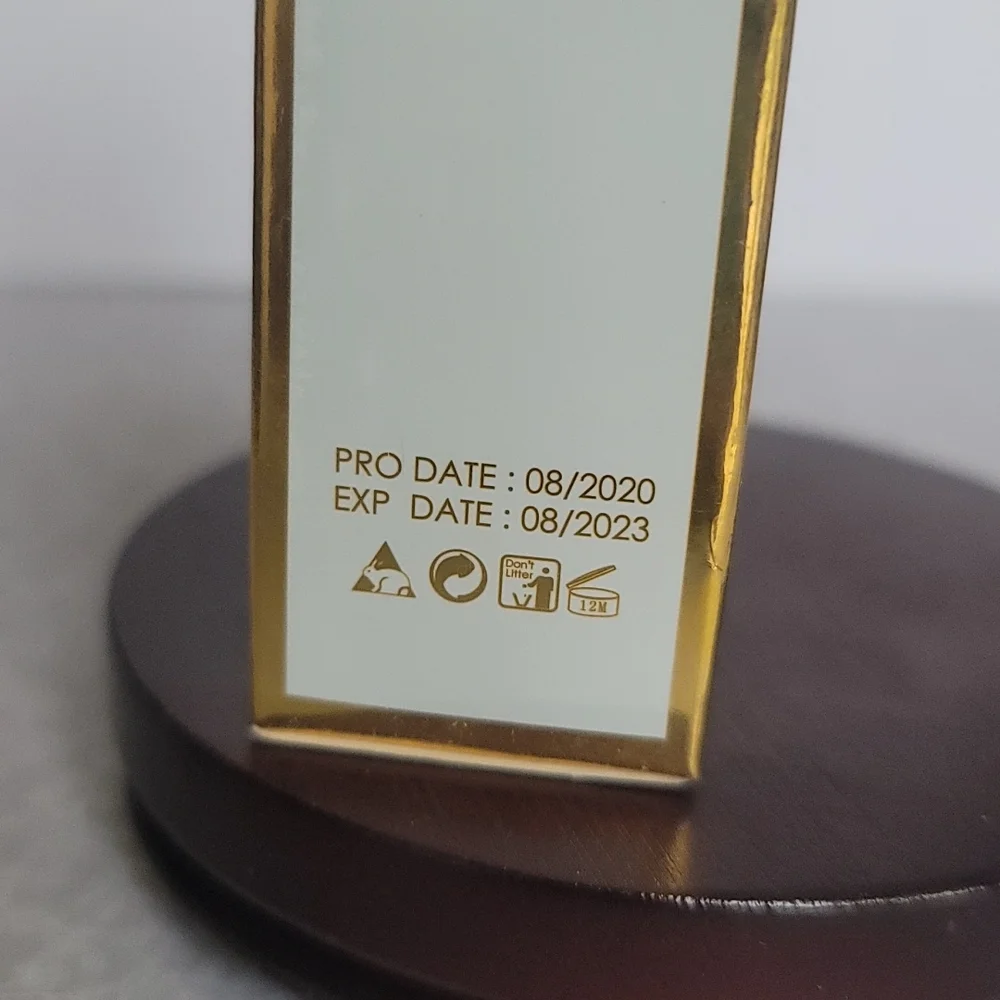 Eloise Get Lit Metallic Foiled Liquid Eyeshadow- Pure Gold